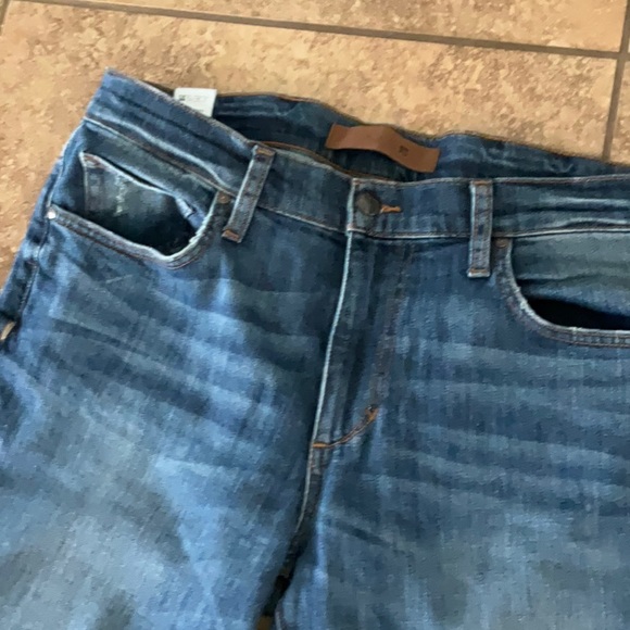 Joes jeans.  Clean jeans.   No errors. - Picture 5 of 5